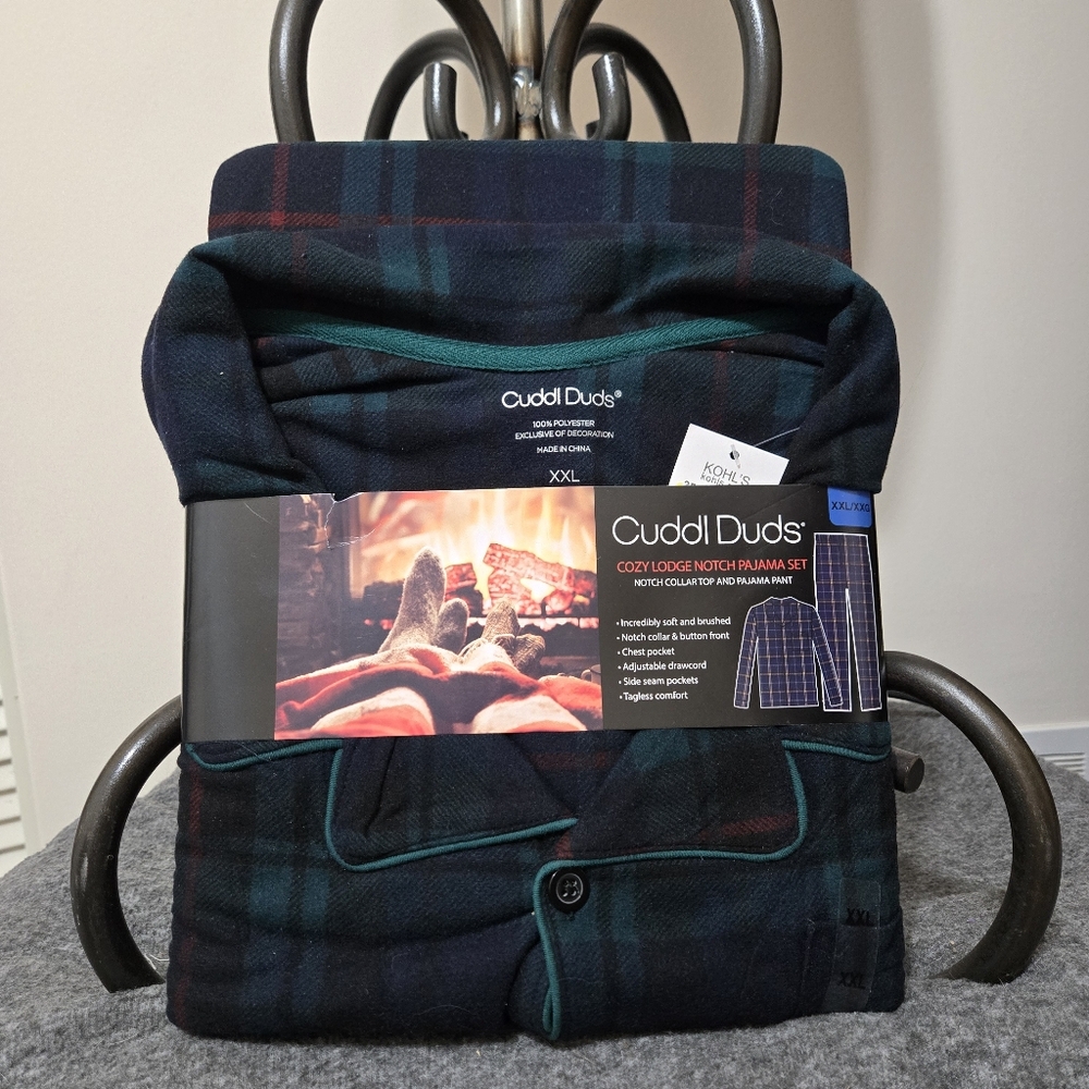Cuddl Duds Cozy Lodge Notch Collar Pajama Set - Blue and Green